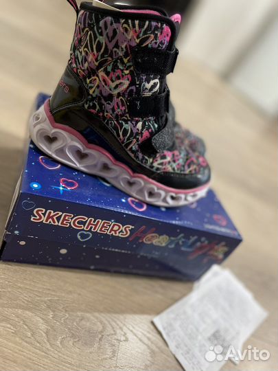 Ботинки демисезонные для девочки Skechers