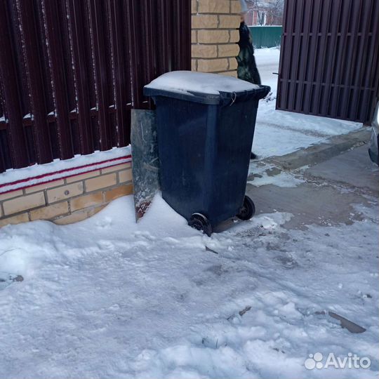 Бак для мусора бу