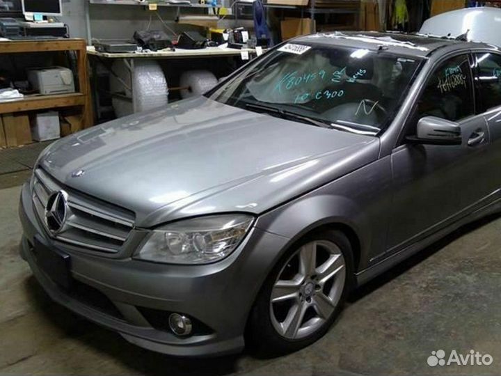 Mercedes Benz W204 C204 AMG 2008 год по болтам