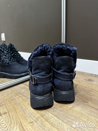 Ботинки женские