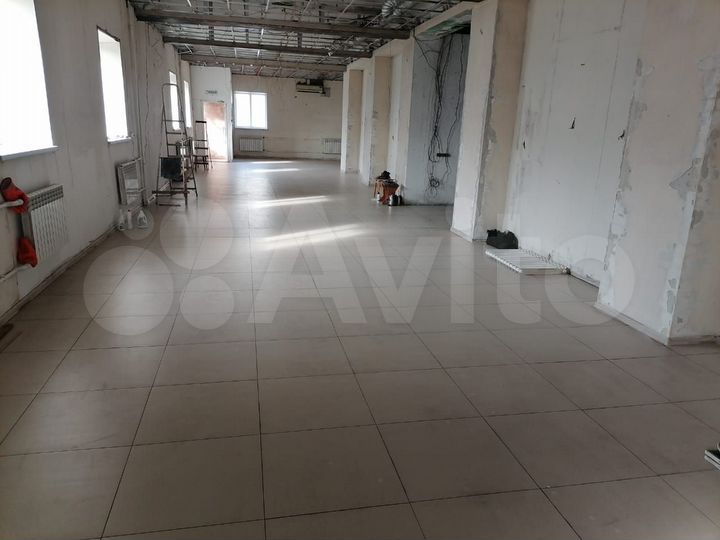 Свободного назначения, 215 м²