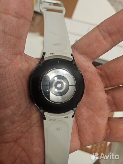 Продаю часы samsung galaxy watch 4 44mm