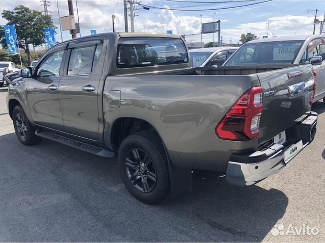 Toyota Hilux 2.5 AT, 2019, 50 000 км