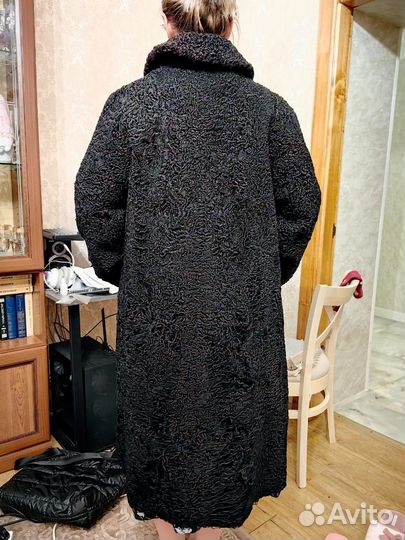 Шуба каракулевая бу