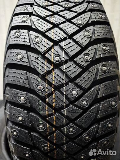 Goodyear UltraGrip Arctic 2 SUV 275/55 R20 117T