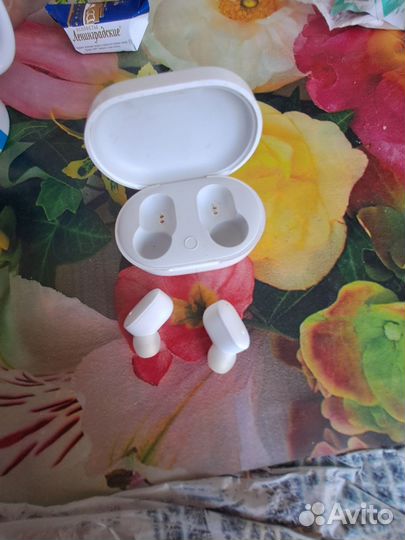 Беспроводные наушники