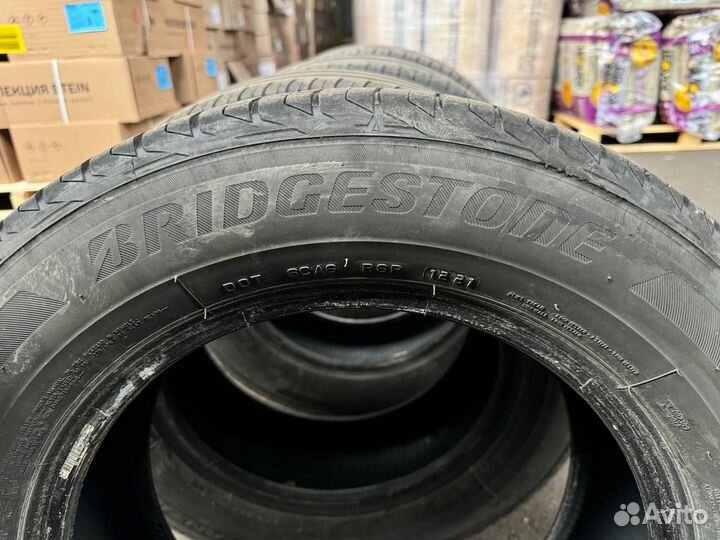 Bridgestone Turanza T001 225/60 R16