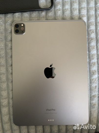 Apple iPad Pro m2 (2022) Wi-Fi 128 гб серый