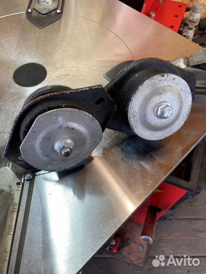 Опора стойки амортизаторы 2112