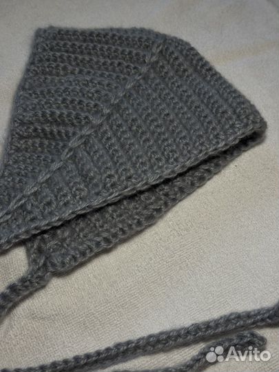 Чепчик женский вязаный