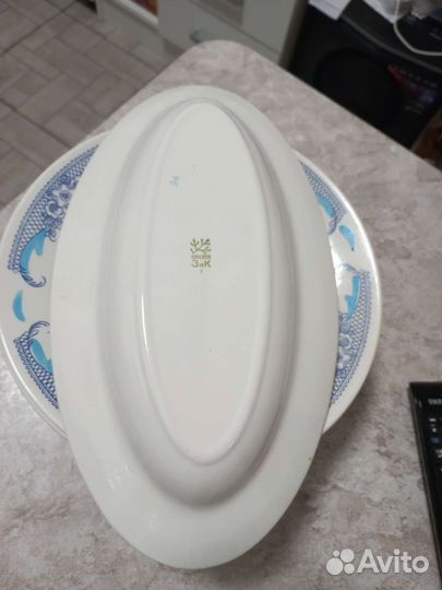 Глубокие суповые тарелки, селедочница