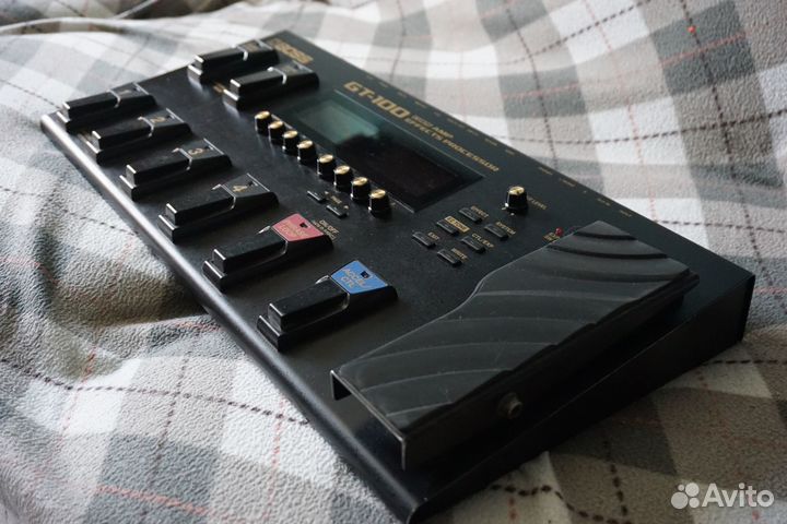 Гитарный процессор boss GT100