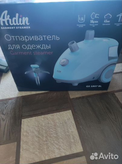 Отпариватель для одежды вертикальный