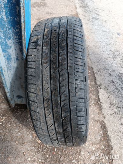 Bridgestone Dueler H/T 215/60 R17 96