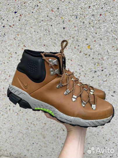 Кроссовки Nike ACG Zoom Meriwether