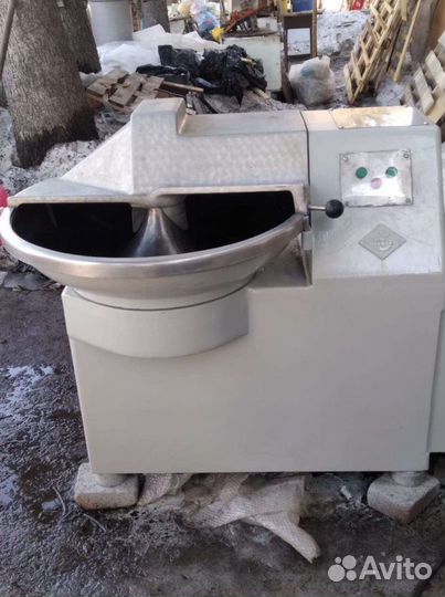 Куттер на 100л