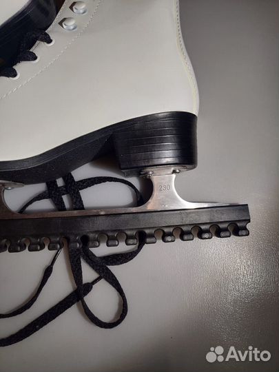 Коньки фигурные