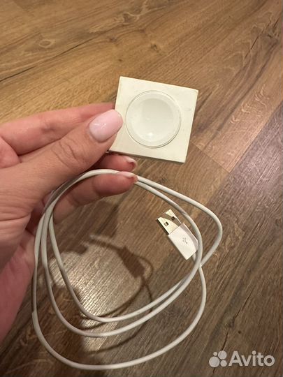 Зарядка для apple watch