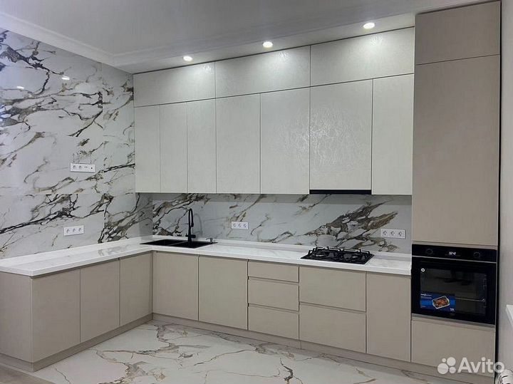 Кухни на заказ производство