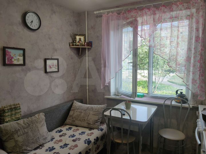 2-к. квартира, 52 м², 1/5 эт.