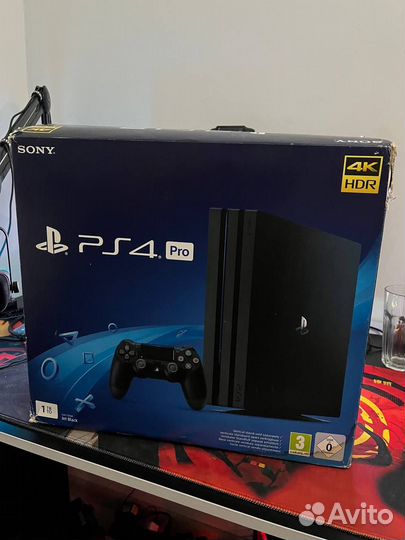 Sony Playstation 4 PRO 1TB CUH-7216B