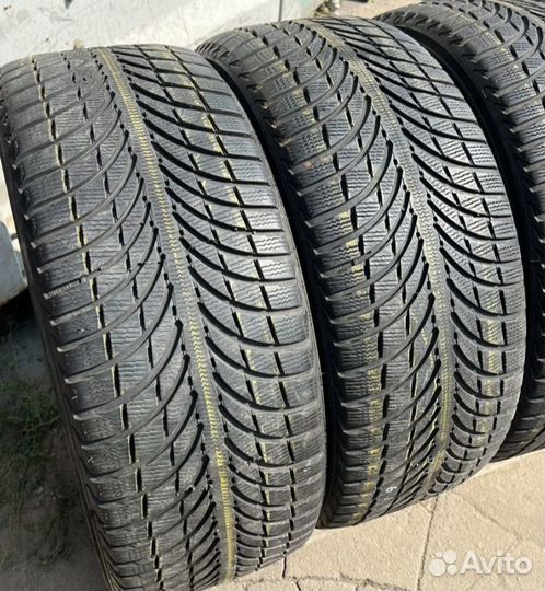 Michelin Latitude Alpin LA2 255/45 R20