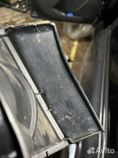 Фонарь правый задний mazda 3 bk