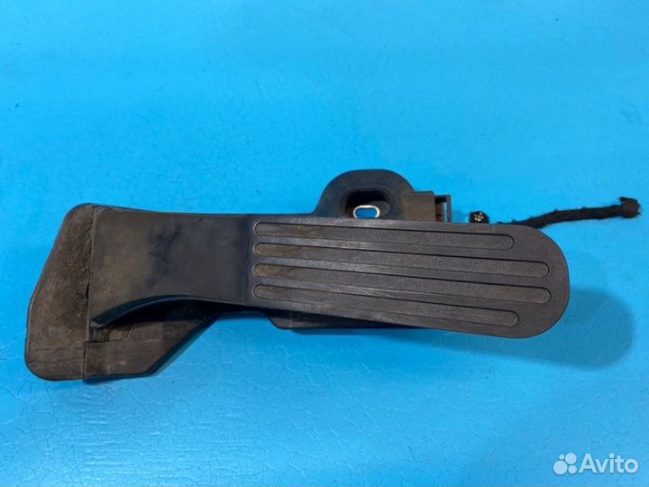 Педаль газа Volkswagen Golf 6 MK6 5K1 cgga 2010