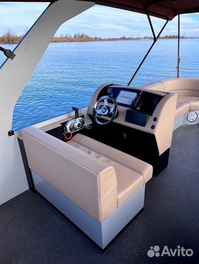 Катамаран BRO моторный Pontoon 6.5