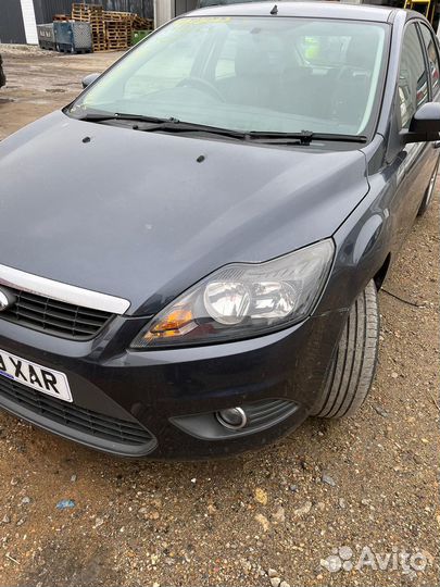 Подушка радиатора нижняя Ford Focus 2