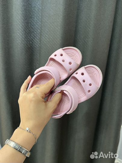 Сандали crocs c9 для девочки