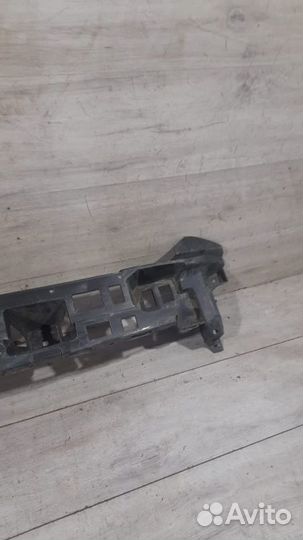 Кронштейн заднего бампера Land Rover Range Rover