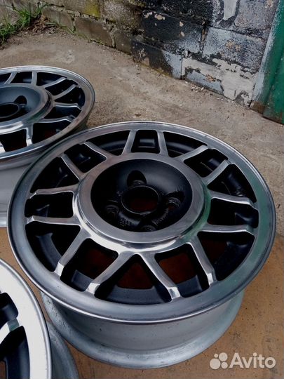Avus snowflake