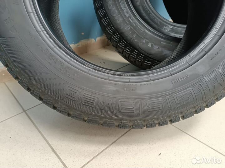 Gislaved Nord Frost 200 SUV 225/65 R17 106T