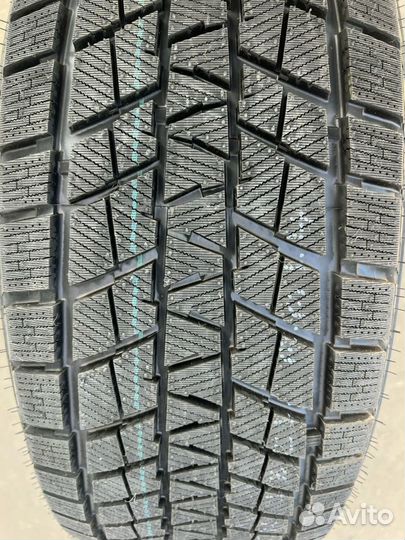 Kapsen IceMax RW501 235/50 R19 78T