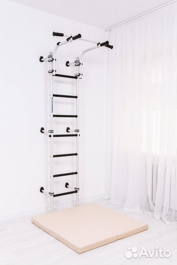 Спортивная шведская стенка