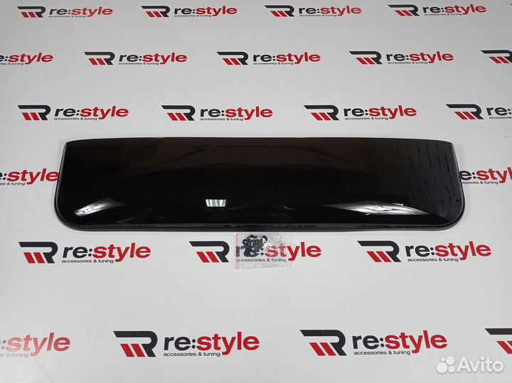 Дeфлектор люка Lexus LX570 J200 2007-2012г