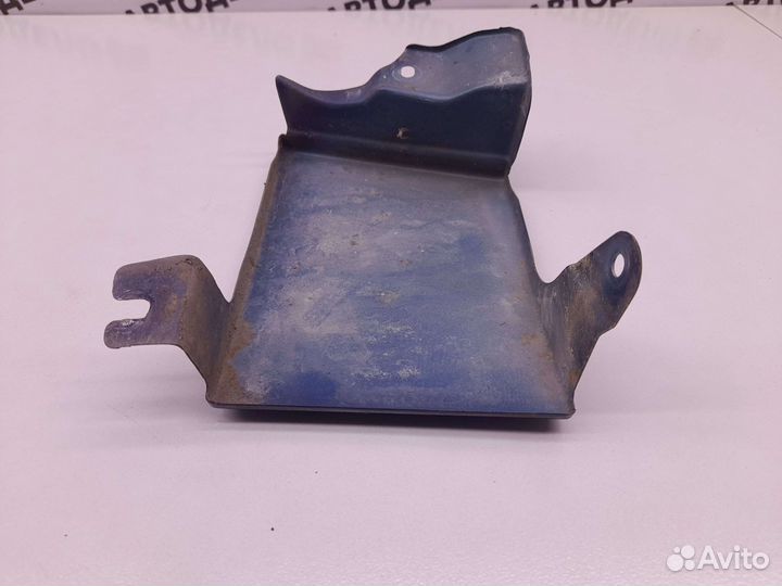 Накладка багажника Daihatsu Gran Move 2000 г.в