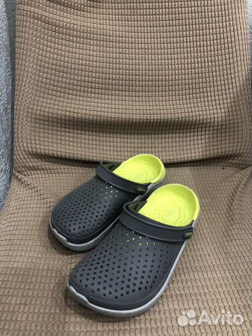 Тапочки crocs