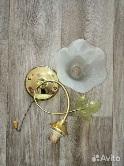 Настенный светильник бра