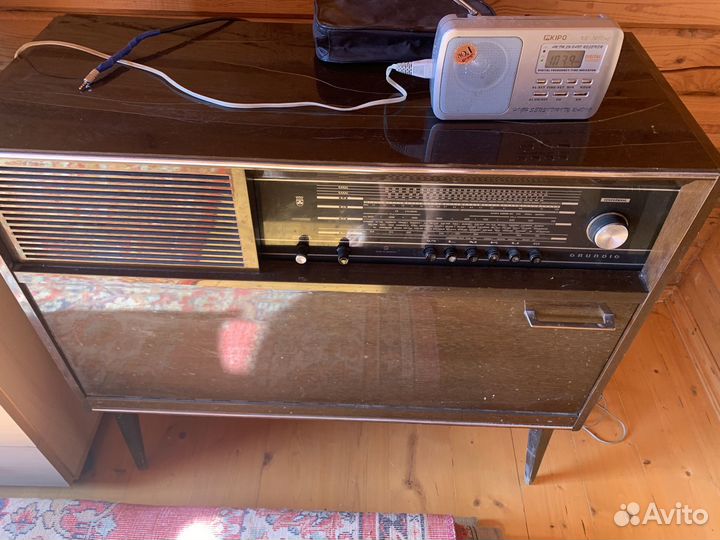 Радиола grundig