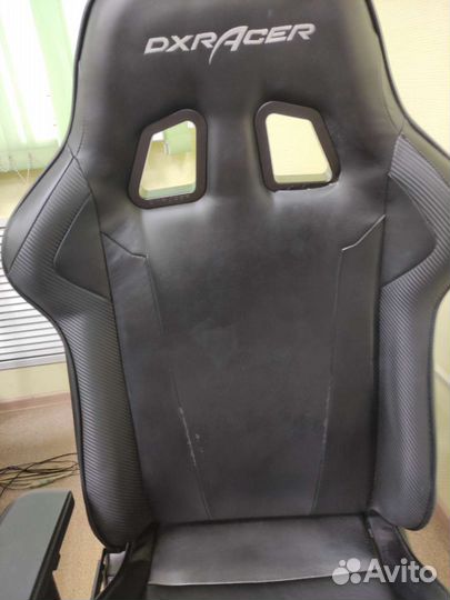 Игровое кресло dxracer king б/у