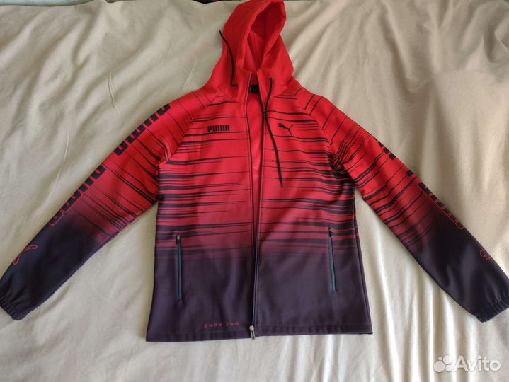 Ветровка спортивного костюма Puma