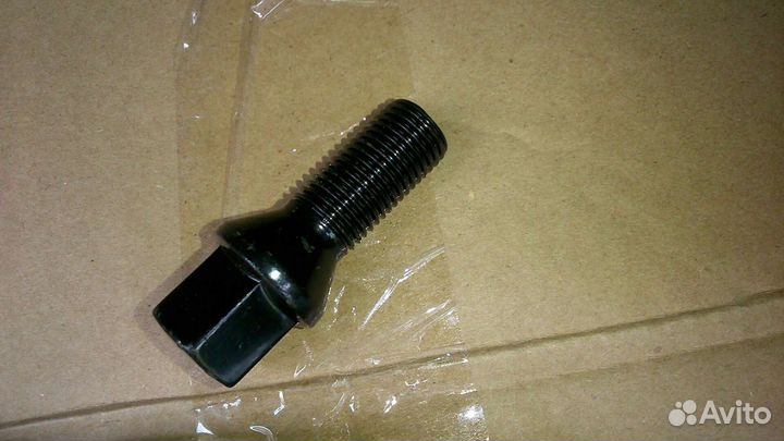 Болты колеса