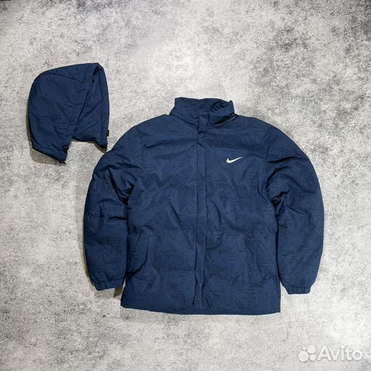 Зимняя куртка Nike