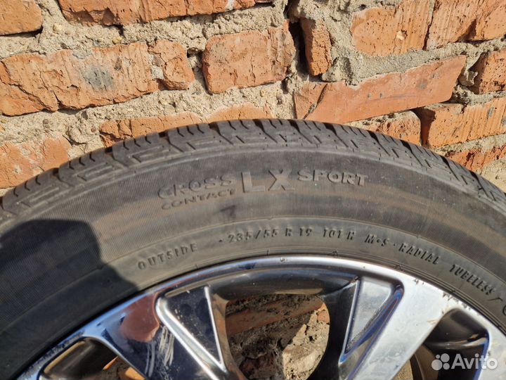 Continental ContiCrossContact LX Sport 235/55 R19