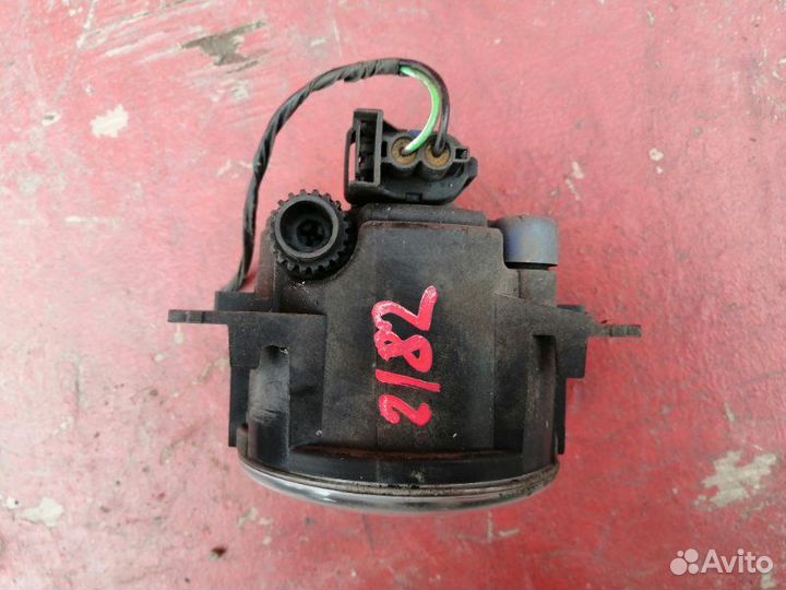 Фара противотуманная передняя Ford Focus 2 G8DD