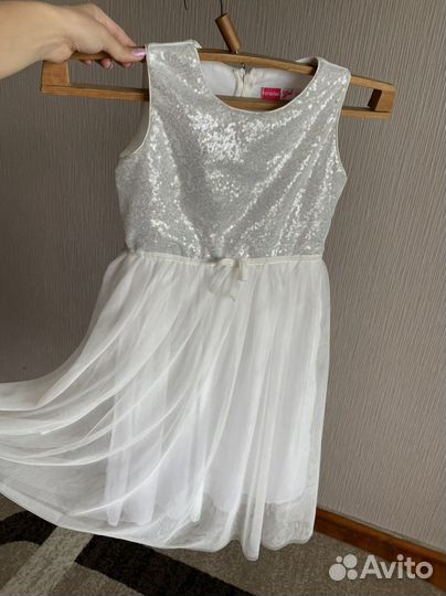 Платье для девочки 152