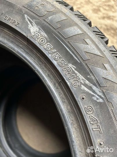 Bridgestone Blizzak Spike-01 205/55 R16