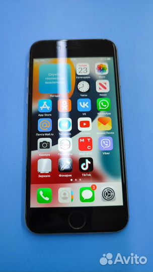 Телефон Apple iPhone 6S 64GB